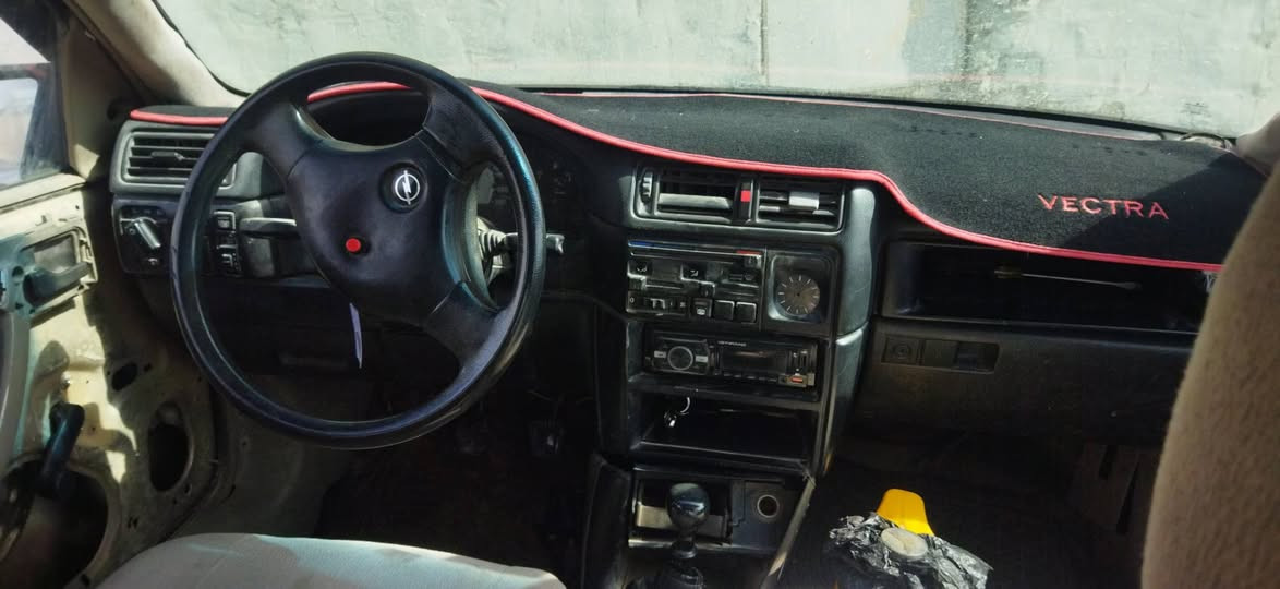 سياره نوع فكتره حجم 16 بسمي شرط التحويل السعر 30ورقة
رقم الهاتف ***********
