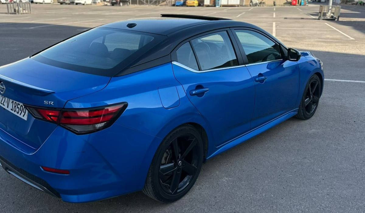 نيسان سنترا SR PLUS 2023 

اعلى فئة بالسنترا فول مواصفات 1/1 
حادثها جاملغ امامي وراجع بارد نفسة بدون صبغ
مكينة 2000 دوش 
ماشية 30,00 mi
تو كلر 
بصمة تشغيل + بصمة ابواب + بصمة صندوق 
فتحة سقف 
تشغيل عن بعد 
كشنات جلد كهرباء + تدفئة 
شاشة كبيرة APPLE CAR PLAY 
ستيرن هيتر 
قطعتين تبريد 
بنيد مغلف PPF
5 كاميرات 
حساسات 360 درجة 
رادار (امامي - خلفي - جانبي )
سستم صوت BOSE 
رقم اربيل هزة وسنوية جديدة تريد تحويل او وكالة

‎بغداد الصليخ 

***********
