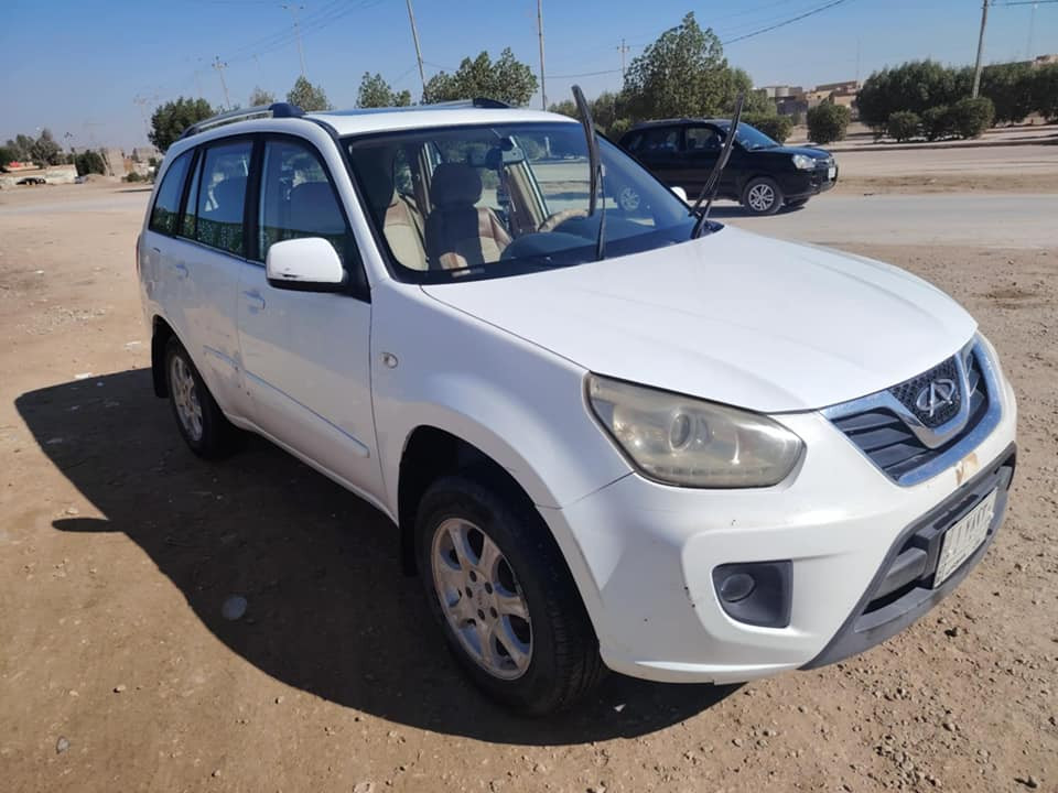 السلام عليكم ورحمة الله وبركاته
 تيكو للبيع موديل 2015
مواصفات
محرك 2000
اربعه سلندر
كير أوتوماتيك وكهربائي
الگير عاطل 💔
تخم تاير
كاميرا وشاشة حديثة
رقم بابل مشروع وطني المالك بابل
بيه طخه بالباب الخلفي وموجوده بالصور
المكان محافظه الديوانية - قضاء الشنافية 
باقي المواصفات بالصور
السعر 64 ورقة 
تفاصيل أكثر الاتصال على الرقم التالي 

*********** ديوانية, القادسية
