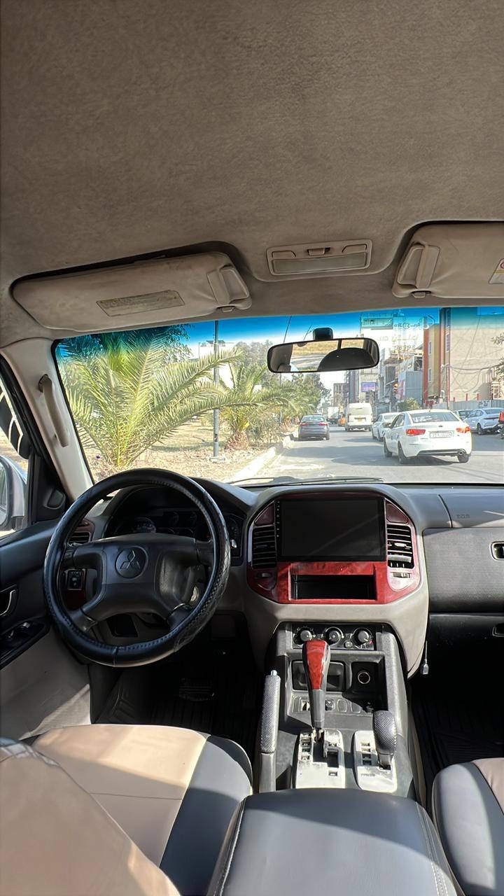 السلام عليكم ورحمة الله وبركاته 
للبيع باجيرو خليجي  
الموديل 2007
السيارة بحالة الوكالة استخدام شخصي 
محرك كير خير من الله 
صدر حدادية بحالة الوكالة 
فرش جلد 
محرك 3000
 5 ويل گب گروم
اضوية امامي زنون عدسات باجيرو الاصلية   
مري كهرباء 
تبريد ٣ قطع 
تايرات جديدة
صدر جديد    
7 راكب 
كامرة وحساس 
سنوية لل 2030
سياره جاهزه وأستعمال شخصي استلام من شركه
بأسمي رقم بغداد الجديد تحويل ثاني يوم
السعر 103 بيها مجال بسيط  !!
مكان السياره بغداد المنصور  
رقم الهاتف / ***********
