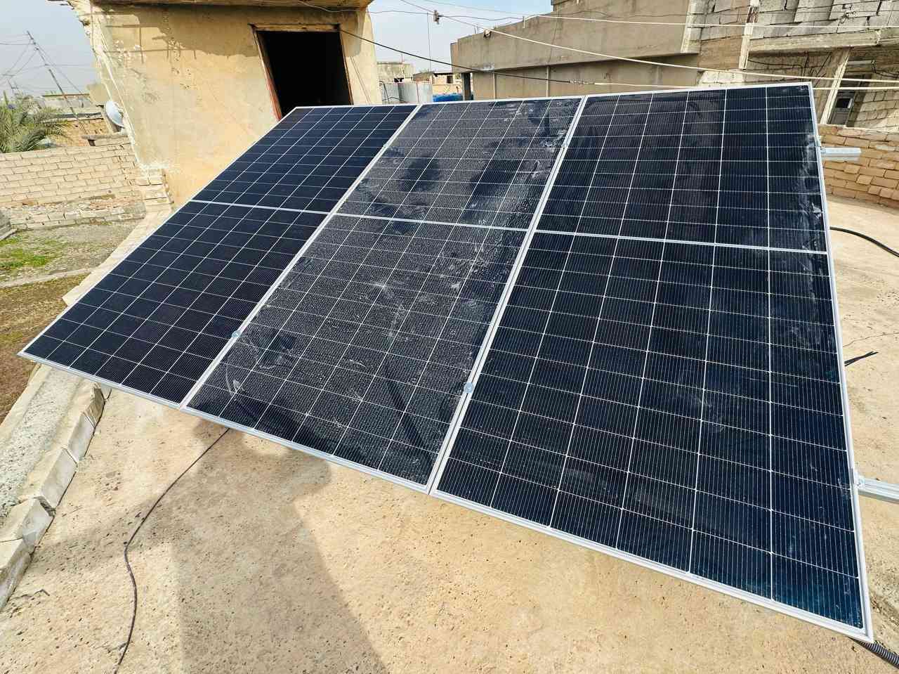 جانب من أعمالنا – شركة آشور للطاقة الشمسية
تم بحمد الله ربط منظومة طاقة شمسية في #طق_طق /   بكفاءة عالية وتشغيل مستقر
🔹 مكونات المنظومة:
▪️ 3ألواح شمسية (إيرا)
▪️ بطارية ليثيوم 5 كيلو واط فلستي
▪️ إنفرتر 6كيلو واط كرواط
⚡ الأداء:
🔸 6 أمبير نهاري
🔸 5 أمبير ليلي
نضمن لكم طاقة مستمرة وتوفير عالي واعتمادية بكل الأوقات
📍 العنوان: أسديرة عليا
👤 بإدارة: أحمد البوحسيب
📞 رقم الهاتف: ***********
آشور للطاقة الشمسية… نكافح الظلام بالطاقة النظيفة
#آشور_للطاقة_الشمسية
#الشرقاط
#سديره_سفلى
#أسديرة_عليا
#الطاقة_الشمسية
#طاقة_نظيفة
