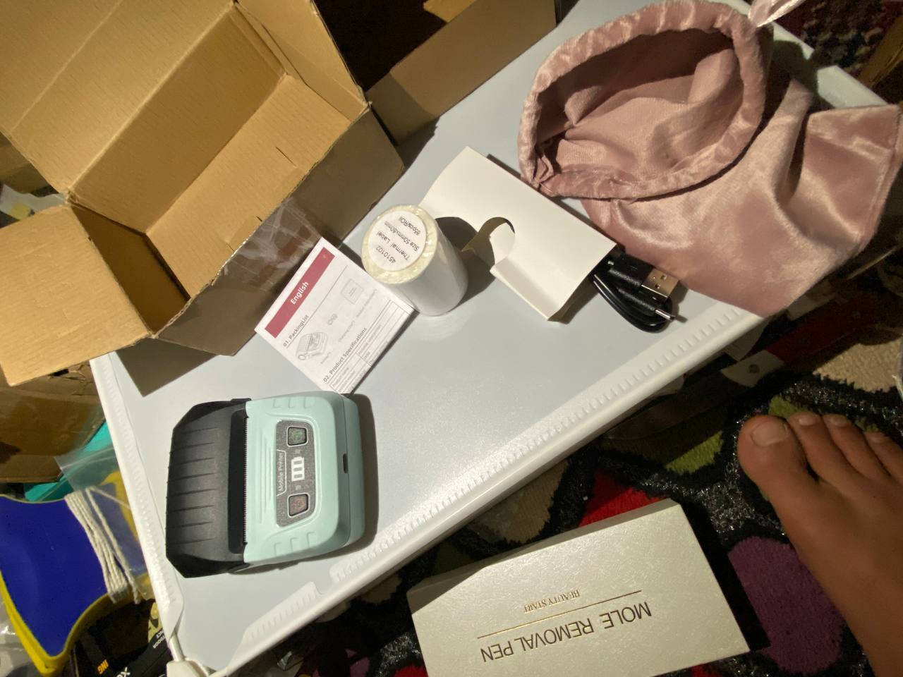 اي شي.تريده تعالي ماسننجر او وتساب واني بل خدمه *********** ديوانية اكو توصيل كل العراق
