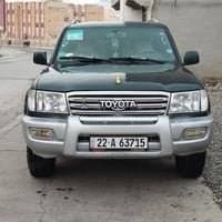 برادو ١٩٩٩ • ٣٧٠٠٠٠ كم • أخضر