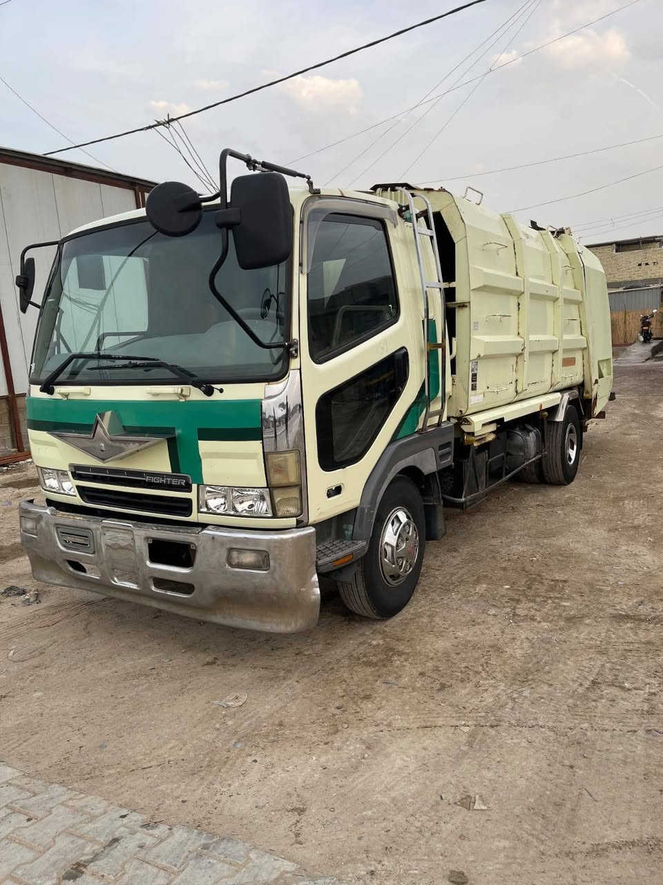 فوسه كبسه 10مكعب كفاله مكان بغداد مامشتغله مرقم بصره ***********///***********
