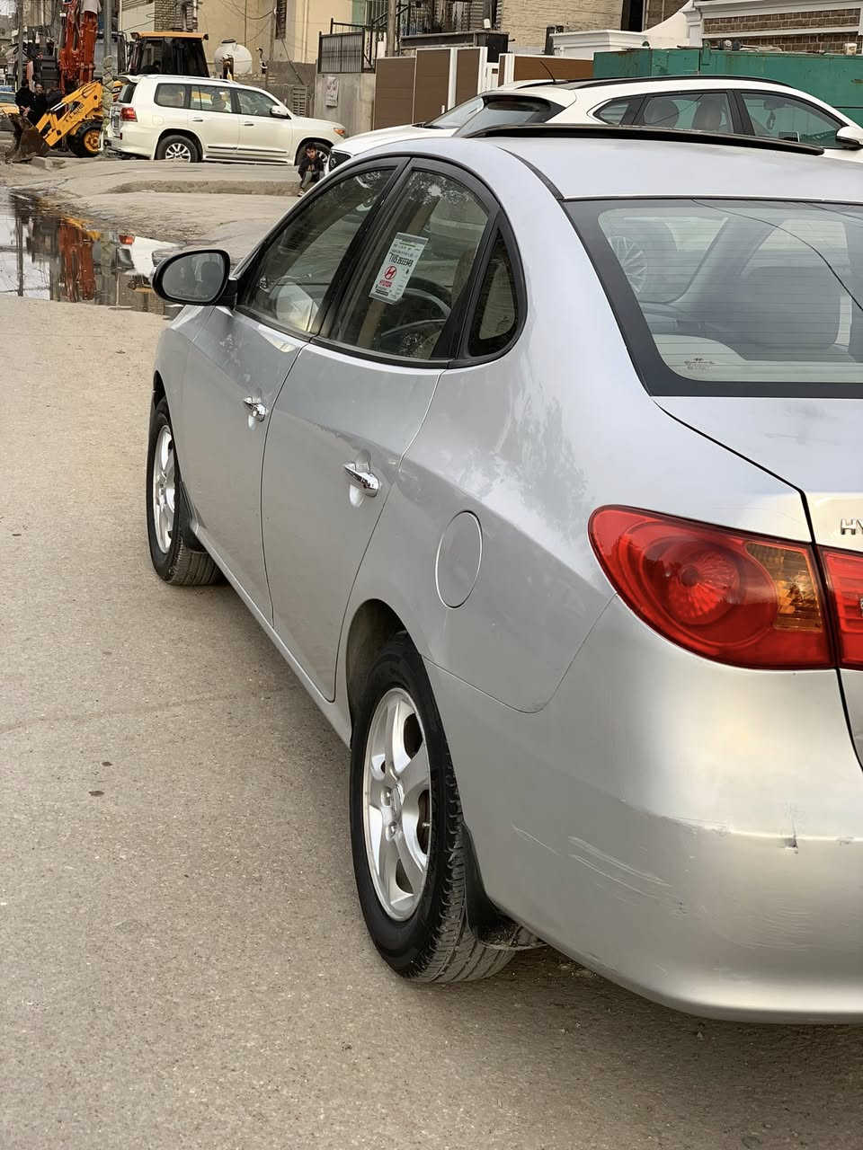 سلام عليكم النتر مديل ١١ سياره فول فتحه شاشه مكينه الف وستميه رقم بغداد سياره خليجي ***********
