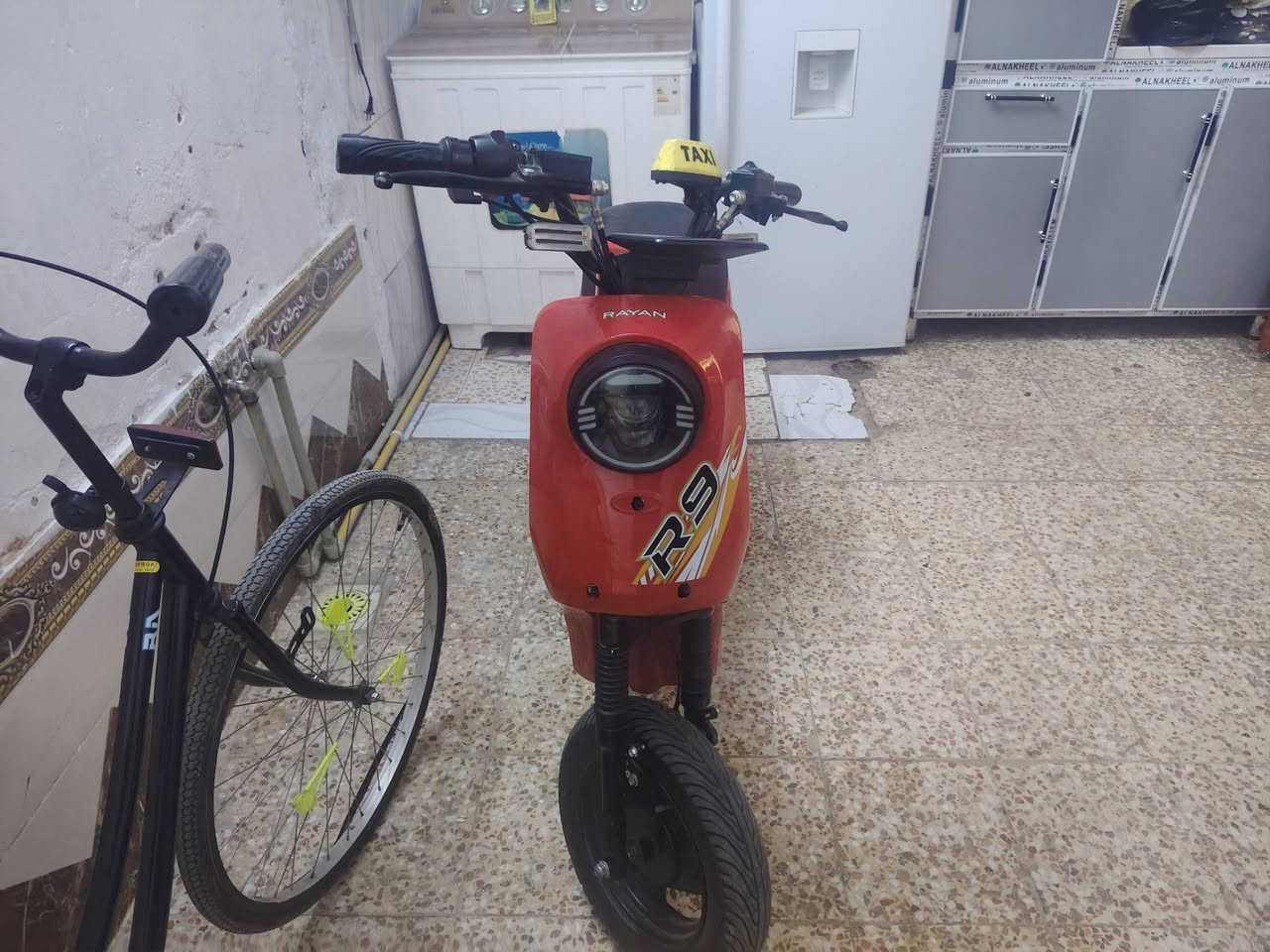 دراجه شحن لبيع دراجة جديدة كلش ما متعوبة سعر 400 بايسكل بناتي يابني جديد سعر قفل 100 عنوان الحولي الف دار ميسان *********** هاذ رقمي بية بس وتساب
