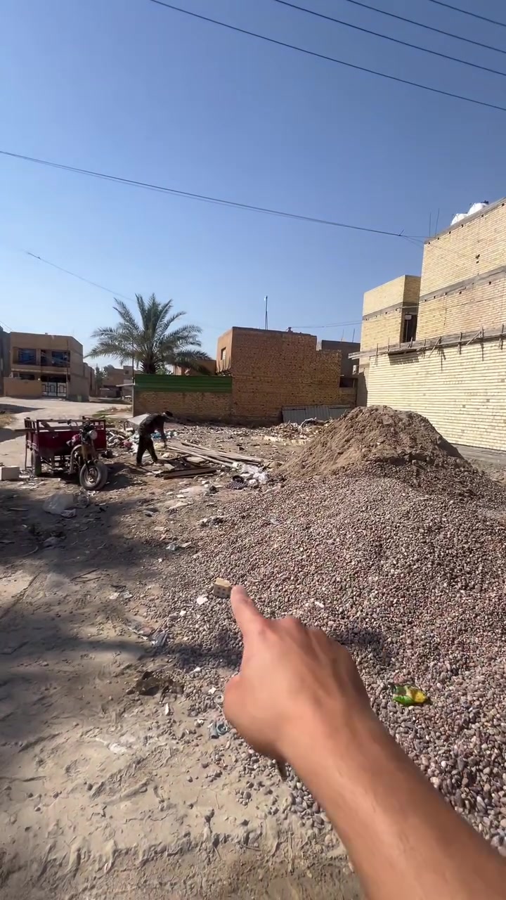 سلام عليكم قطعه 100مربع 10 ب 10 منطقت الضباط سعر خاص
***********@إشارة
