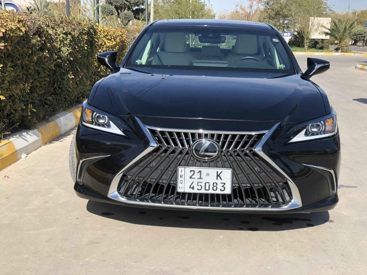 lexus luxury es350
2022
ماشي 24 الف كيلومتر  
مواصفات امريكي
جاملغ وراء جهة سايق  بارد 
دعامية وراء مبدلة 
رقم شاصي موجود
سعر 350$ مجال بسيط
***********☎️
مكان سيارة  قظاء :كلار
