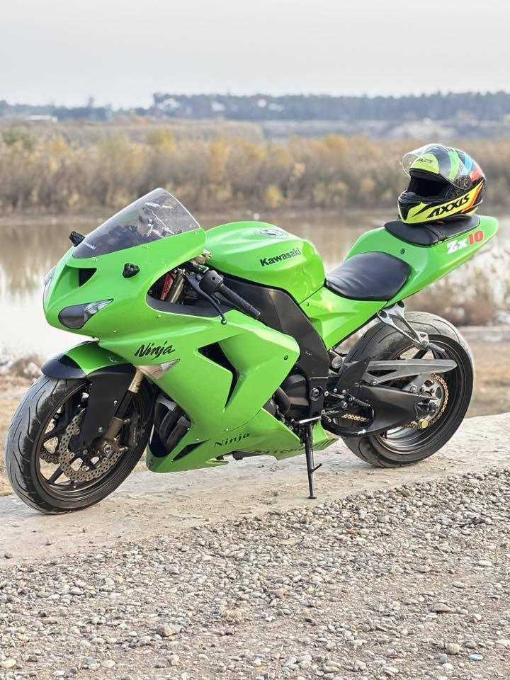 سلام عليكم
Kawasaki - ninja -zx10r 

مكينة 1000cc 

موديل 2006

(رقم واسط تحويل ثاني يوم)

الدراجة مكفولة كفالة عامة 

شتكلي أكلك مكفول

كهربائيات - عقل - ضفيرة - شاصي

الدراجة ماشية ( 13 ألف ) خارج العراق 

مماشية بالعراق شي قليل كلش

الدراجة أمريكية حادثها كفرات صفاحيات مصلحات و مصوبغات فقط فقط فقط 

( بيها فطر بالبچم يم يدة الگلچ )

الكزوز (كاربون فايبر أصلي نفس المزاد )

دمبر كاىسكي بلادي (أصلي نفس المزاد )

المري موجودات 👌
السعر 43 و بيها مجال بسيط

مكاني واسط صويرة 

أستفسار اتصل و تدلل 

***********
