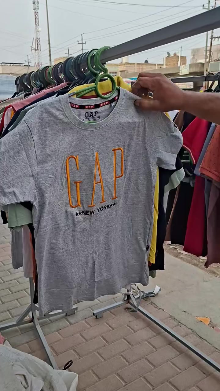 على بركة الله
تشيرت العيد ولادي ماركات اصلي من عمر ٦ الى ١٢ سنة
 ( محل بالات ميلانو ١ للملابس الرجالية )
عنوان المحل :- الرفاعي شارع ٤٠ المحلات الجديدة (الاستثمار)


**إذا كنت صاحب هذا الإعلان وتريد حذفه لأي سبب، رجاءا أرسل رسالة إلى الدعم الفني**