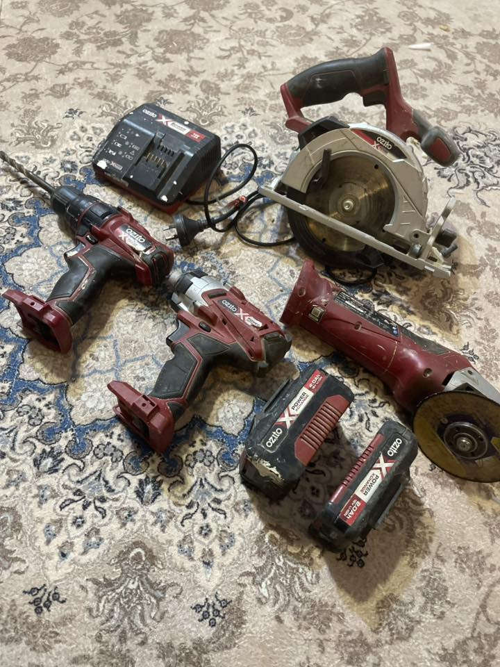 تخم كامل شغال شرط الفحص مستعمل من شركه ozito سعره 100 ألف للأستفسار ***********
