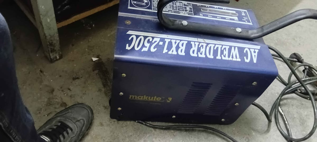 ‎مه كينه له حيم ٨٠ هه زار‎ أربيل, العراق


**إذا كنت صاحب هذا الإعلان وتريد حذفه لأي سبب، رجاءا أرسل رسالة إلى الدعم الفني**