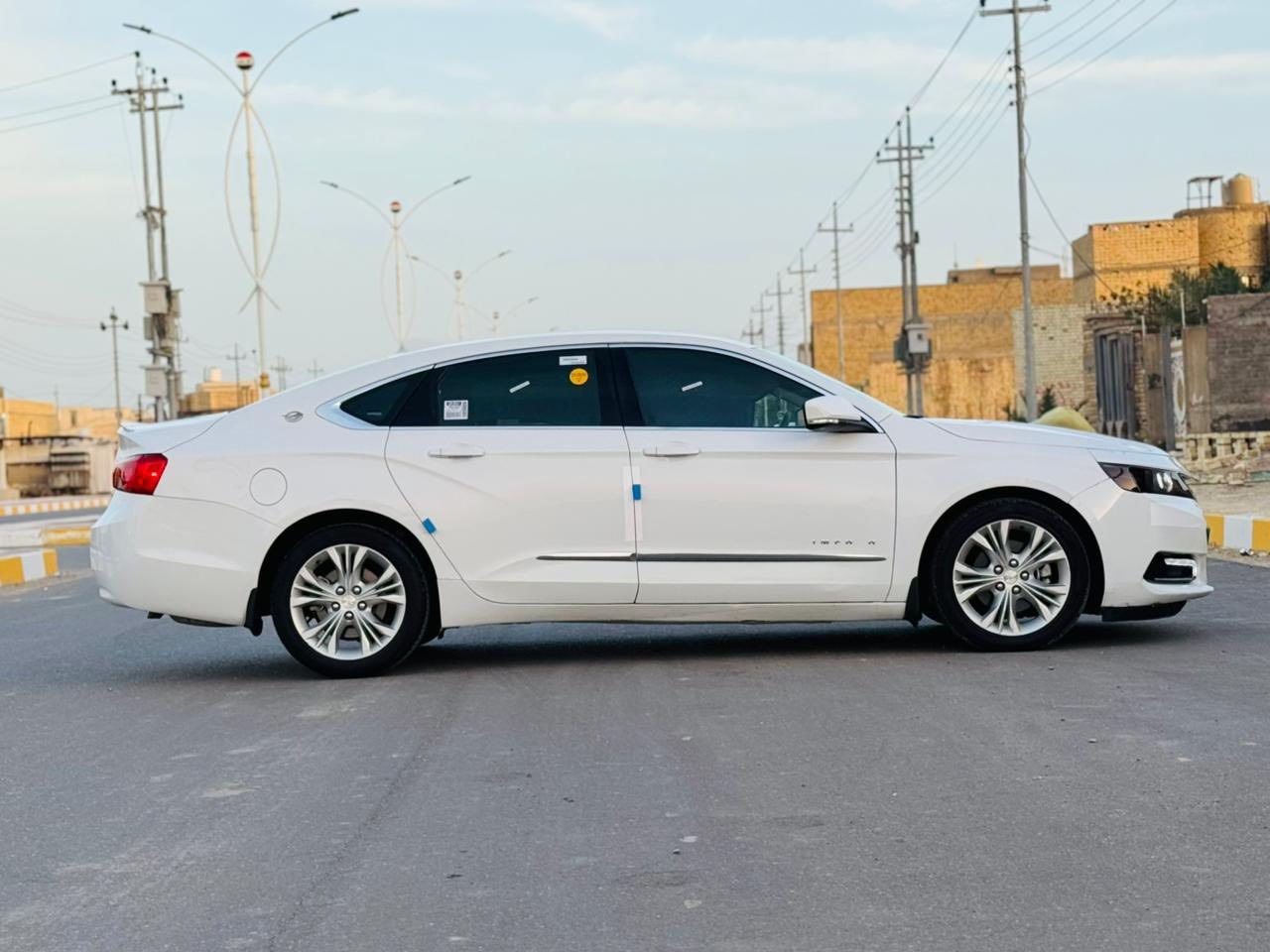 أمبالا 2015 ذي قار حره بأسمي
أمريكي مكفوله ضربه وصبغ وتبديل 
محرك 6 سلندر كشنات جلد +كهربائي شاشه إشاره بالمري تحكمات تبريد قطعتين 
السياره جاهزه وجديده 

السعر (125) وبيها مجال 
الشراي يتصل ( ***********
