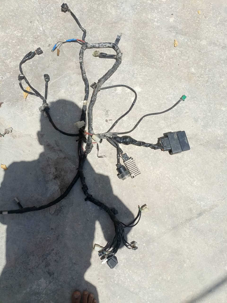 ضفيره دراجه نوزل كامله  مال تفصيخ شقاله وياه عقل وكتف شحن وكتف اشاره وشخاطه سلف الضفيره مابيه اي جطل نضاميه كله فيش سعر 75 وبيه مجال بصره زبير ***********
