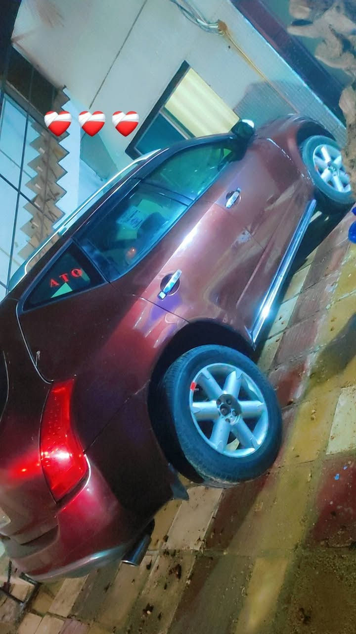 السلام عليكم نيسان مورانو 2008 فول واحد على واحد كشنات كهرباء السائق والصدر فتحه بالسقف بس يرادله صيانة الفتحة ماطور شغال  وارد امريكي مثل ما موجوده بالصوره نظافة 80% سياره نقصه تبريد محرك محور (يابان كامري ابو الجف) درايم بلاد مو لحيم سستم سماعات وكهربائيات شغاله فول السعر $65وبيه مجال الرقم *********** واتساب
