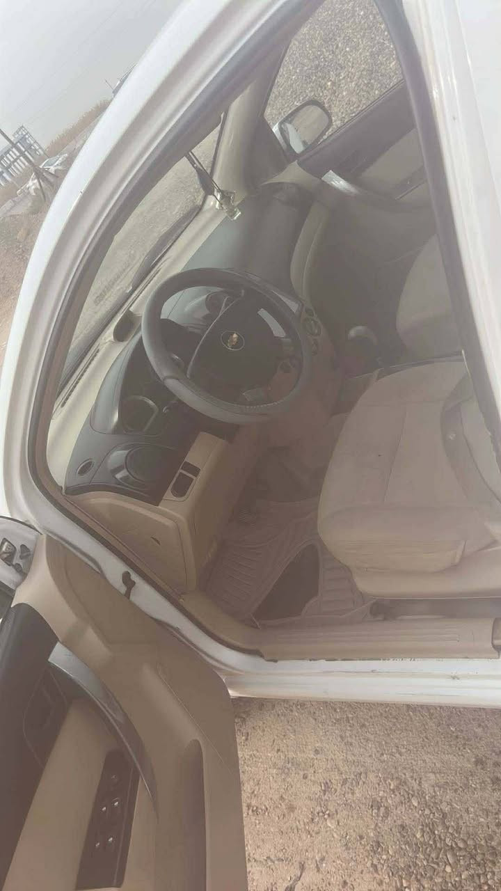 سلام عليكم افيو 2011 سياره نضيفه جاهزه  تخم تاير جديد   حداديه جديده بيها صبغ دعاميات وشويه تلحيضات  سعر 75  وبيها مجال بغداد ابو غريب ***********
