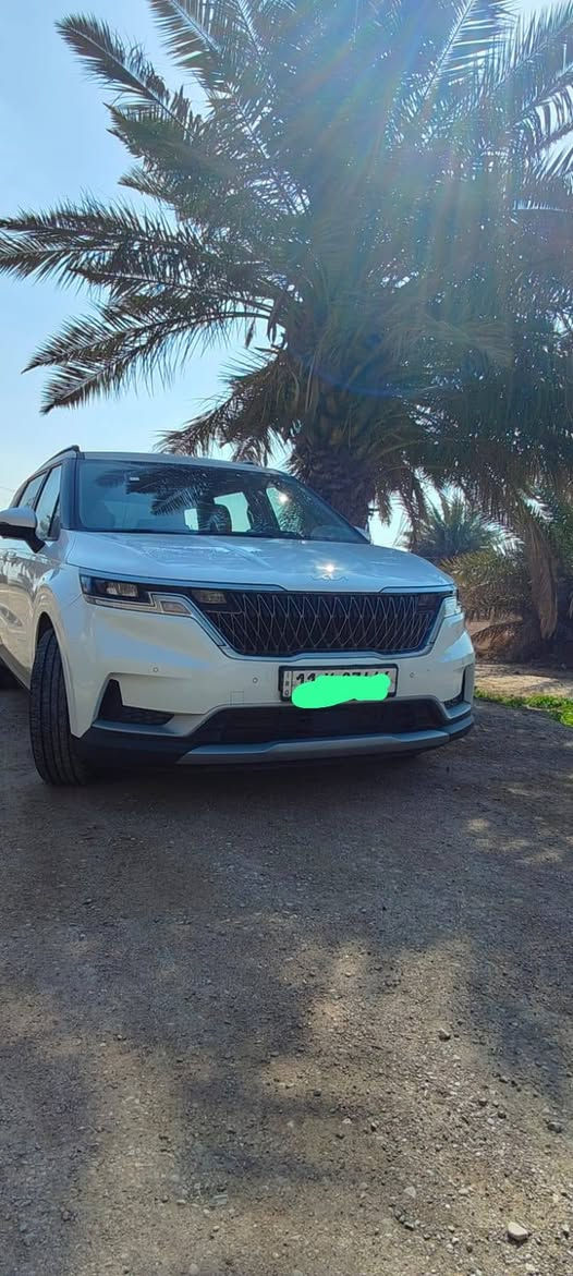 السلام عليكم 
(للبيع)$او المراوس حسب القناعة
كيا كرنڤال       خط واحد بانزين فقط 
بيها قطعة وحدة كلير من كوريا أثر كتابة كورية
سنة الصنع :2023
محرك:3800ستة سلندر
كير:8نمر
وارد:كوري
كيلو متر:76
(المواصفات)
1-بصمة
2-كشنات جلد +تدفة+تبريد
3-تحديد مسار +قيادة ذاتية
4-نضام ايكو+سبورت
5-تحكمات ستيرن
6-تبريد مناخي
7-شاشة چبيرة
8-تبريد لمس
وبعد بيها هواي مواصفات 
     ( رقم ) بغداد:جديد
   ( السعر ) :260 ورقة وبيها مجال 
   (المكان): بغداد: بسماية 
 (رقم الهاتف):***********لأتصال
(رقم الهاتف)***********
