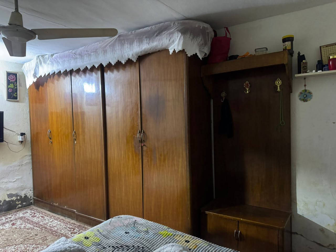 غرفة نوم للبيع نضيفة
سعرها 350 مكاني بغداد


**إذا كنت صاحب هذا الإعلان وتريد حذفه لأي سبب، رجاءا أرسل رسالة إلى الدعم الفني**