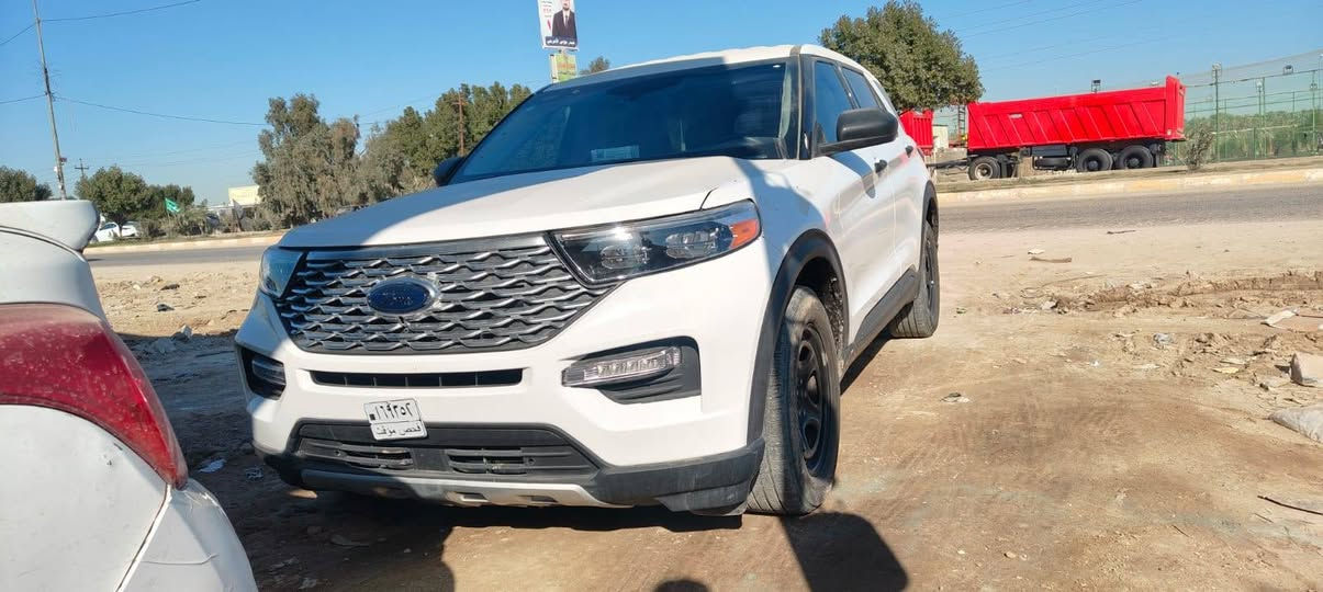 للبيع فورد اكسبلور 2024
بوليسي  ... مبدل غرفة مع فرس 
ماشية 7 فقط
حادثها بدون اي دواخل فقط بنيد مبدل 
بدون ايرباك السيارة 
مرقم شهداء 
مكان ديوانية 
ب 223$
*********** واتس اب او اتصال
*********** واتس اب
