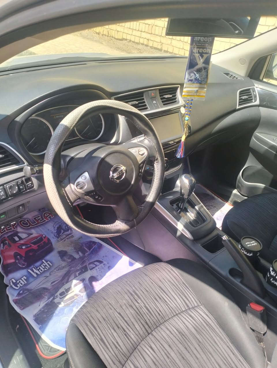 السلام عليكم
سياره نيسان سنترا موديل 2019
سياره خير مِہטּ الله سياره مال بيت نظيفه وارد امريكي بس باب ع بارد فول مواصفات عارضها 120وبيها مجال حك الجيه 
واي استفسار آخر 
***********
