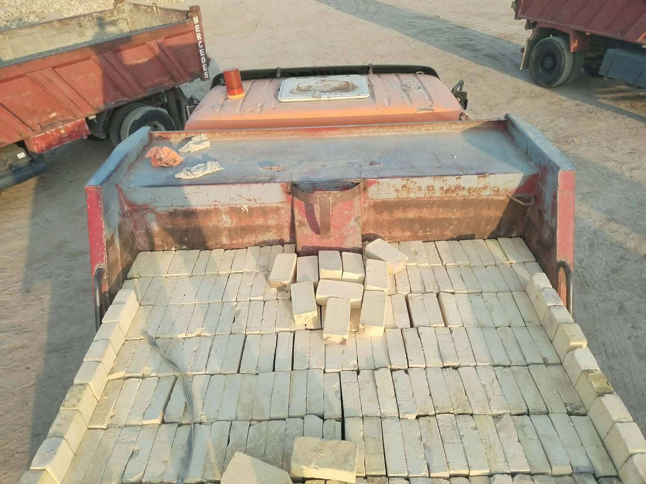 السلام عليكم
☎️ عل***********// ***********  وتساب 

ملاحضه: كل منطقه ونوع طابوكه اله سعر  
   طابوق_درجه_اولئ_لون_قوه_ركن زياده_500 طابوكه معا ضمان سترجاع الطابوكه اذا منجيبلك حسب لاتفاق الطابوق_المتوفر_بيرنه_انجكتر_طيب)للطلب والاستفسار خاص الصفحة او واتساب ✅  متوفر تك او سكس حسب لطلب
    #بأسعار_تنافسيه
يوجد خدمات توصيل فقط #الكرنه_البصرة وميسان
