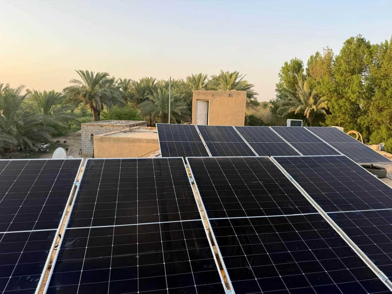 �☀️ تم بعون الله تجهيز وتنصيب منظومة طاقة شمسية متكاملة الى الاخ عبدالله صالح الزلزلي /قضاء الدغارة /جسر قدوري

✅ منظومة 20 أمبير نهاري 10 ليلي مصممة لتوفير طاقة مستقرة وتشغيل الأحمال بكفاءة عالية على مدار الساعة.

⭐ مميزات المنظومة:
🔹 بطارية عالية الكفاءة بضمان 5 سنوات.
🔹 انفيرتر بمواصفات متطورة وضمان 5 سنوات.
🔹 ألواح شمسية بضمان 15 سنة وأداء ممتاز في مختلف الظروف الجوية.

💡 تخلص من مشاكل انقطاع الكهرباء وارتفاع تكاليف التشغيل، واستثمر في طاقة نظيفة واقتصادية تدوم لسنوات.

📞 للحجز والاستفسار وتجهيز جميع أحجام المنظومات المنزلية والتجارية، راسلنا على الخاص.

طاقة شمسية اليوم… راحة وأمان لسنوات قادمة. ☀

للتواصل 
مهندس حمزة:***********
مهندس عباس:***********
