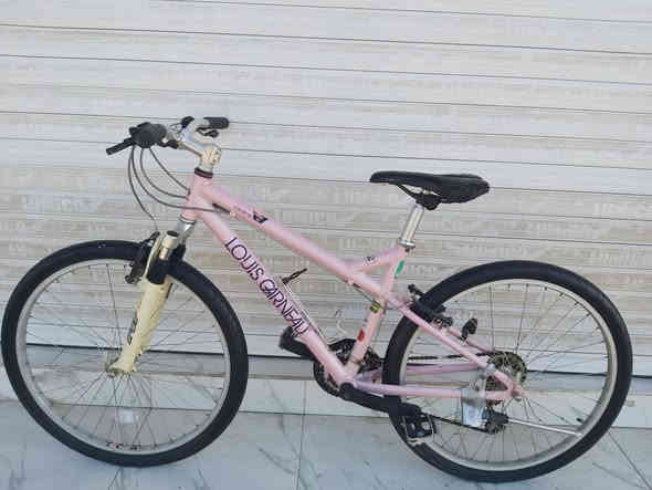 LOUIS GARNEAU
حجم 26  S
المعدن المنيوم بالكامل
SHIMANO 3 × 8 SPEED
كل الاجزاء بلادية بحالة ممتازة
السعر 125  الف
   ✈يوجد توصيل لجميع المحافضات ✈
كركوك مدخل سايدين حي الاسرى والمفقودين 
معرض ابو شيفان ( *********** )
