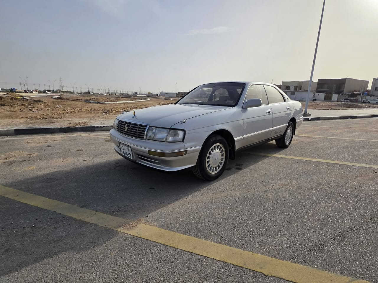 سلام عليكم بطه فصل لبيع موديل 1995 بسمي سياره تحويل  رقم نكليزي جديد مكان بصره دير محرك كير جدد محرك 2500 ديلكو  اقتصاديه كلش  كهربايات جدد  تبريد شغال  رقم ***********
