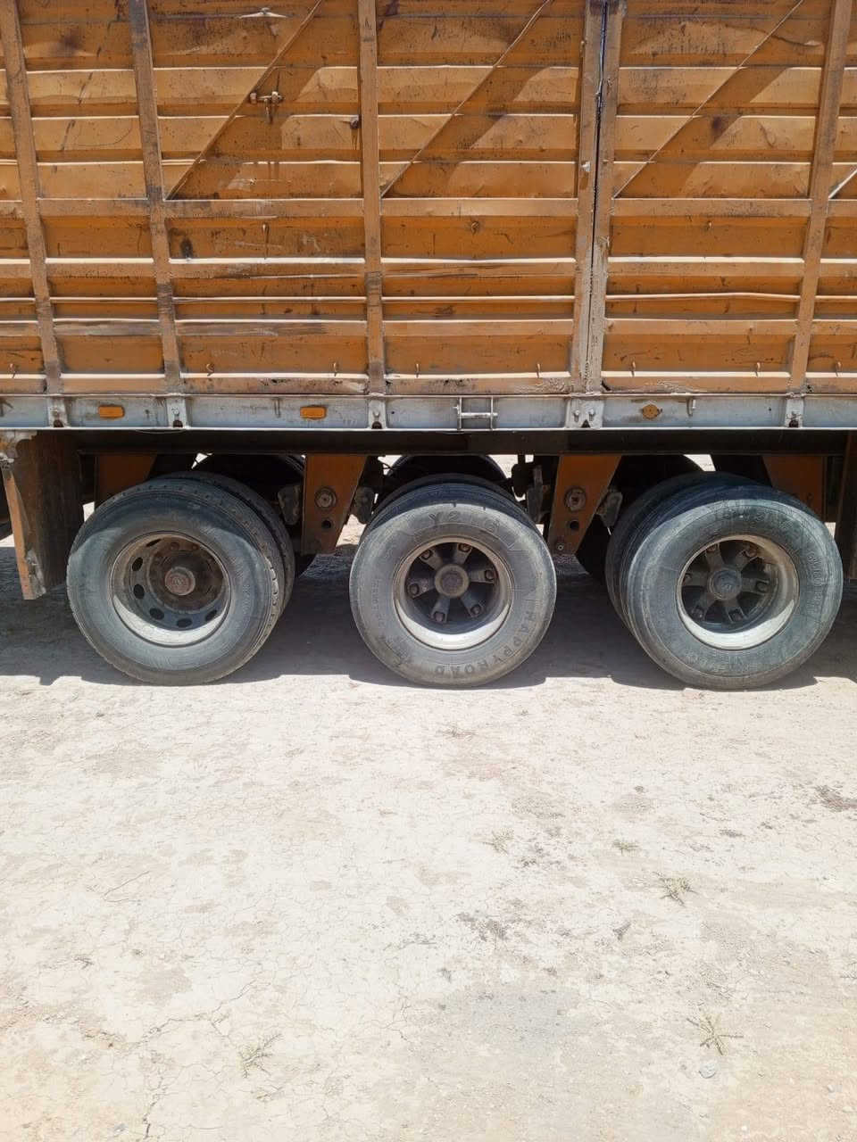 عربانه البيع شاصي 14 السعر 55 بيه مجال 
***********  0771296082
