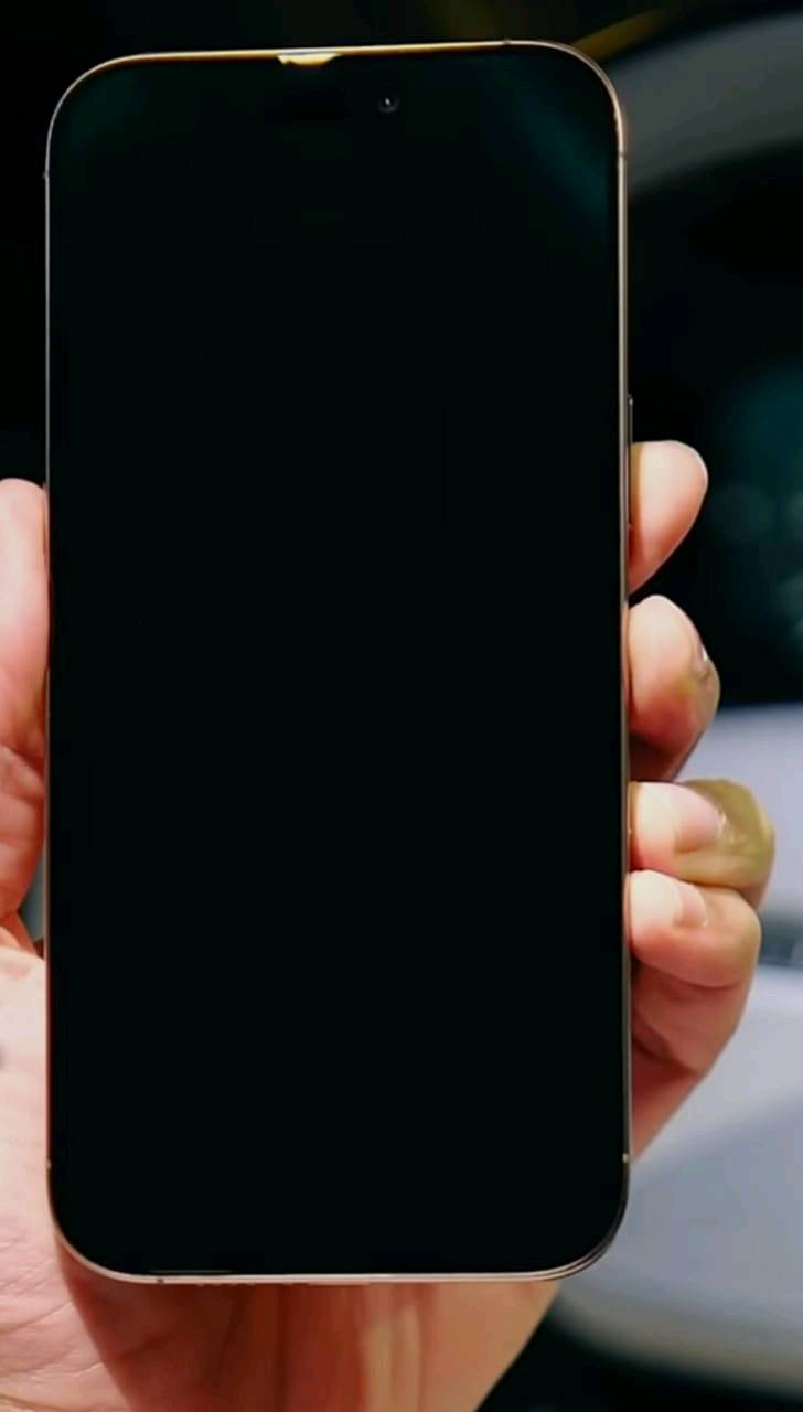 ايفون 16 برو ماكس مشحون 126مره جديد بمعنى كلمه