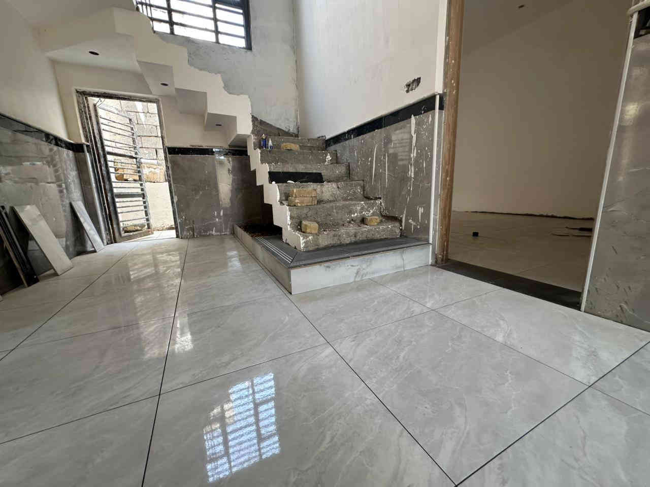 السلام عليكم خلفله #سيراميك #ارضي #مرمر #درج شغل نظيف ومرتب واهاذ كدامكم واتنمئ ينال اعجابكم وهاذ باب زرقنه....
#الرقم ***********
