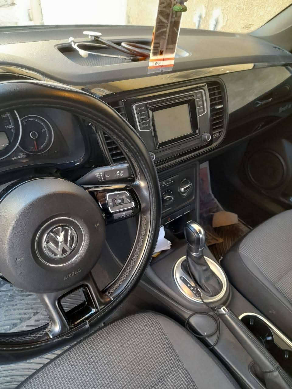 بيع او مراوس حسب القناعة
بيتل 2018 محرك 2000 تيربو 
ماشية 46 الف فقط سيارة جديدة  حادث بنيد فقط بدون ايرباك صبغ فقط بنيد يعني قطعة وحدة حتى دعاميات بلادية بدون صبغ مكاني كربلاء السعر 125 وبيها مجال
***********
