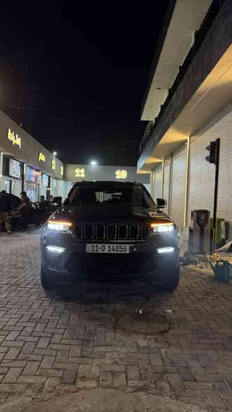 للبيع جيب كراند شيروكي هايبرد لمتد ٢٠٢٣ فول ماشيه 22الف ميل 

مواصفات 
بنراما 
صندوك كهرباء 
رادرات ٣٦٠ درجه 
كامره خلفيه 
حساسات خلفيه 
منبه اصطدام 
وقوف ذاتي 
تحديد مسار 
نضام صوت Alpine
دمام خلفي 
٣ شاشات 
تبريد قطعتين 
دخول ذكي 
تشغيل عن بعد 
وبعد هواي مواصفات بيه 

مكاني بغداد 
السعر $32,000 وبيه مجال للشراي 
صور الحادث موجوده بالمنشور الايرباك الامامي فقط 

واتساب ***********
