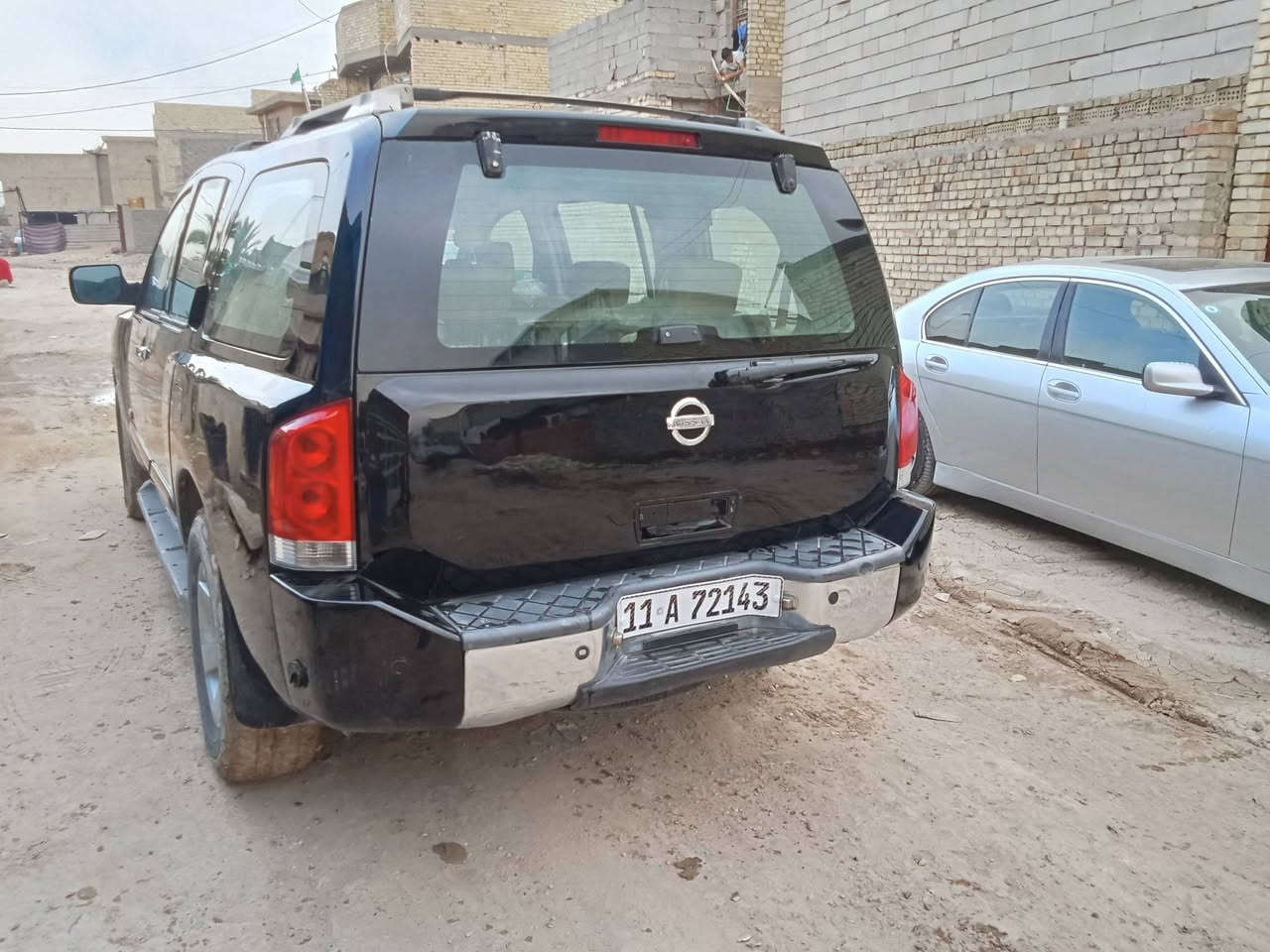 السلام عليكم للبيع نيسان ارماده موديل 2006 خليجيه LE فول مواصفات مكفولا من ضربه والتبديل فقط صبغ حزام اثر شخوط وجراد عندي مقطع قبل صبغ كير محرك كفاله تبريد ثلج تدفئه تخم تاير جديد صدر فقط بوش خلفيه باقي سياره جاهزه منضومه غاز إيطالية معروفه مواصفات لفول عوزها ترتيب بسيط رقم بغداد نكليزي هزه جديده بسمي السعر 85 بيها مجال بسيط مكاني بغداد ***********
