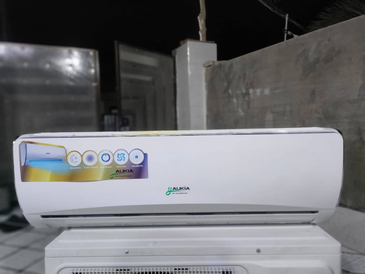سبلت طن ونص مستخدم 3 اشهر فقط نوعيه / هوكيا / تبريد فووول
نظافه فووول للاتصال والتواصل خاص او واتساب 

***********

متواجد في معرض ومزاد اليرموك كاطون الرحمه مقابل محطه ابو حيدر
