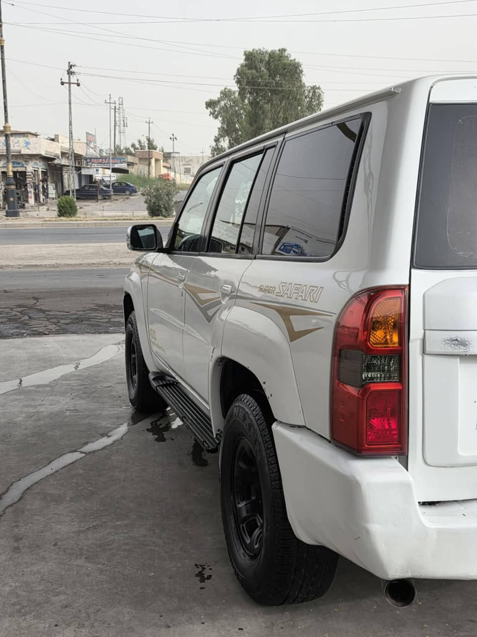 السلام عليكم نيسان باترول 2008مزاد داخليه صلاح الدين شرط الترقيم طخم تاير جديد مصبوغه عام شرط بدون حادث كير عادي مكينا بلادي شرط الكير والمكينا تبريد ثلج السعر 70وبي مجال للطيبين رقم الهاتف ***********
