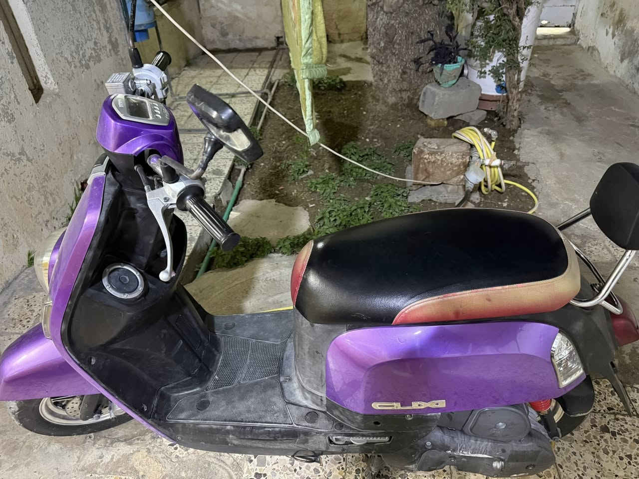 السلام عليكم دراجة بوليس للبيع اي نقص مابيهة الشراي يتصل متواجد فيس واتصال السعر 850 وبيهةَ مجال ***********
