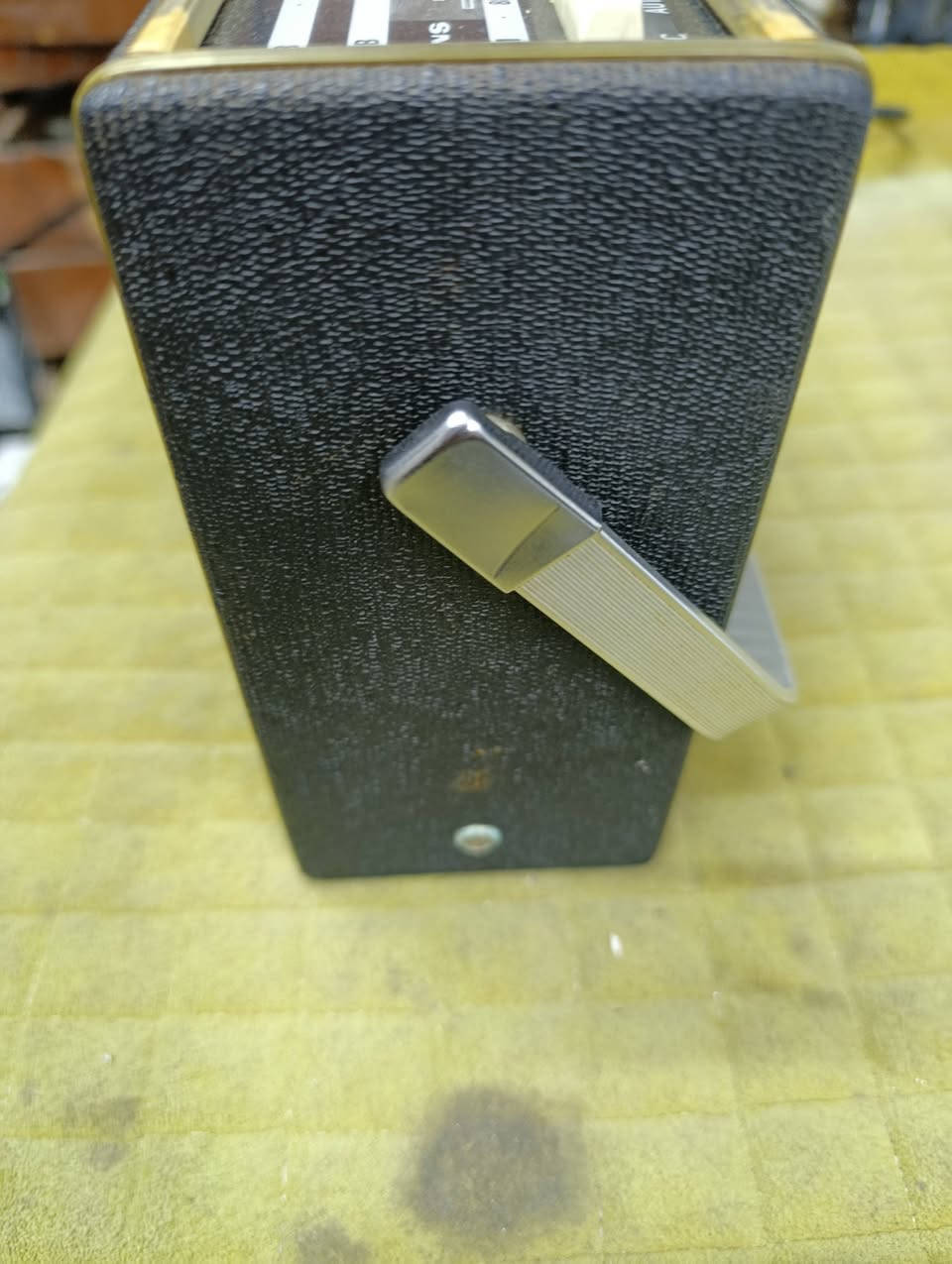 السلام عليكم متاح راديو دنماركي انتاج 1967الجهاز نظيف جدا وضع شركة السعر 50الف مكاني موصل يوجد توصيل


**إذا كنت صاحب هذا الإعلان وتريد حذفه لأي سبب، رجاءا أرسل رسالة إلى الدعم الفني**