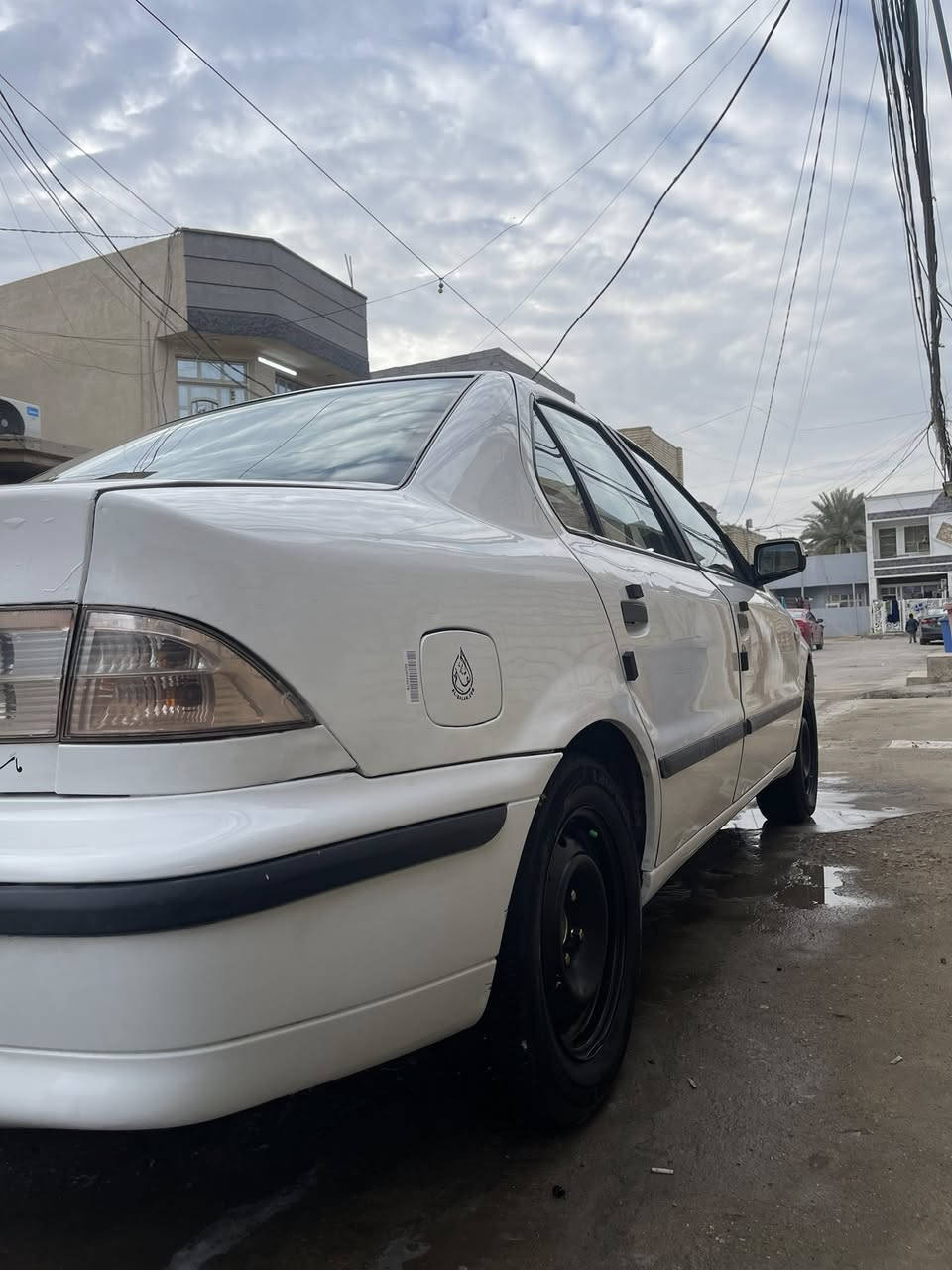 سمند موديل 12. كير مكينه مكفولات صدر امامي وخلفي جديد تخم تاير جديد. تبريد ثلج. تدفئه شغاله. كهربائيات كلهه شغاله. داخل مدوشم كامل.  كفاله عامه لا ضربه ولا بارد ولا خياسات. بيهه فقط هلالات خلفيه ودوس معمره. باقي كلشي بيهه مكفول. جاهزه بدون نقص. رقم بغداد مشروع وطني. سنويه لل٢٧. تحويل مباشر.  مكاني بغداد سويب. السعر ٤٨. وبيهه مجال حك الجيه. ***********
