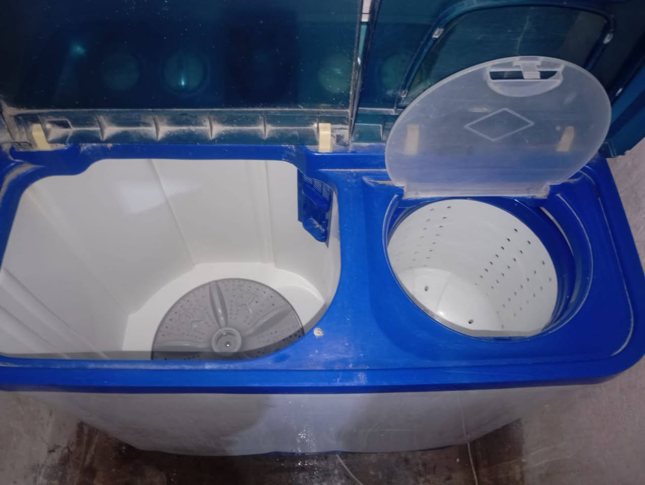 سلام عليكم غراض للبيع غرفه نوم نقص كنتور سعر 150 كيزر جديد 70 غساله شغاله سعر 75 غراض بيه مجال عنوان سكن رمادي منقطه 8 شباط


**إذا كنت صاحب هذا الإعلان وتريد حذفه لأي سبب، رجاءا أرسل رسالة إلى الدعم الفني**