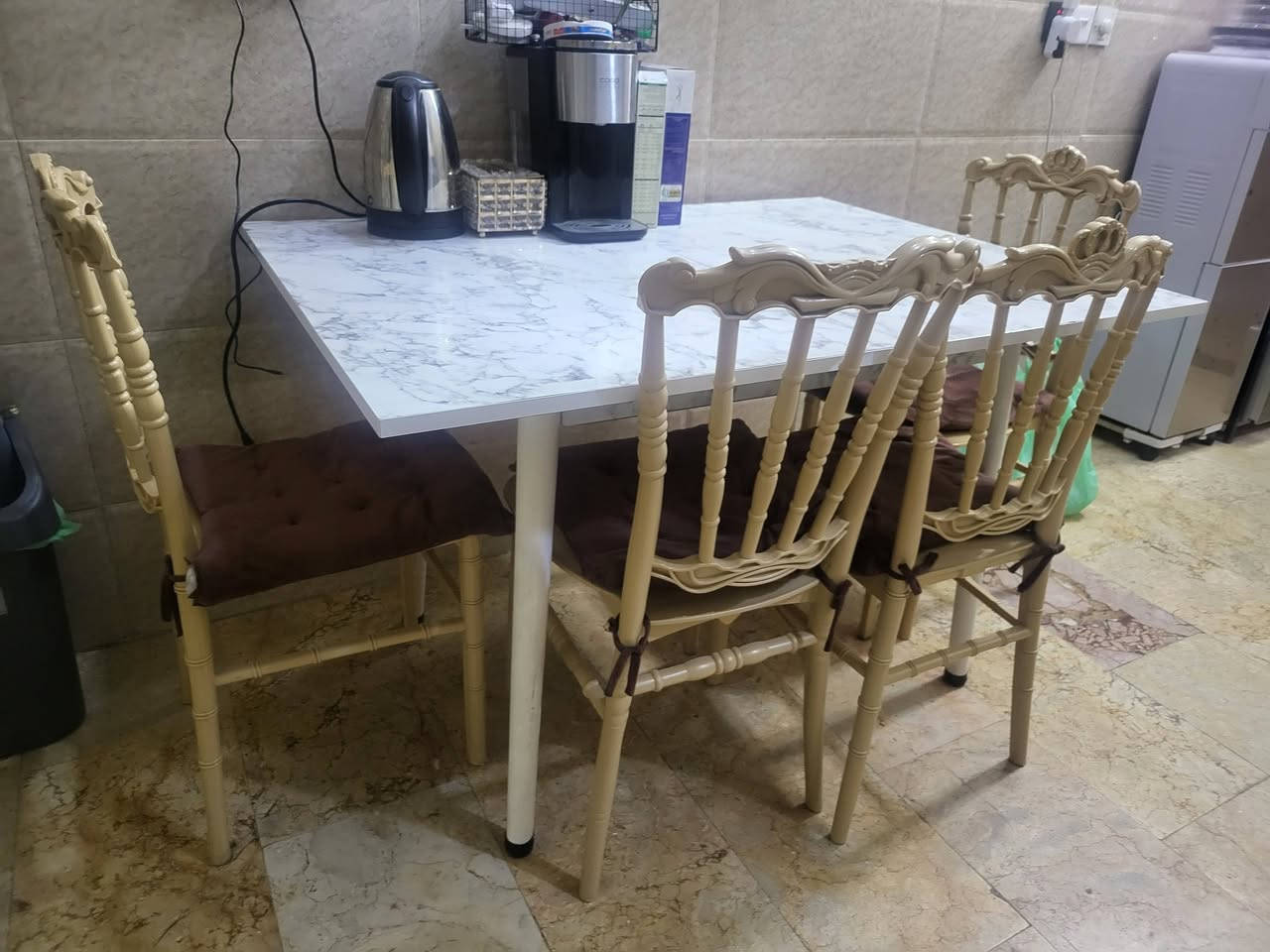 غراض للبيع التحتاجه صورته ع خاص كلهن جدد مكان الامين شارع الارامل


**إذا كنت صاحب هذا الإعلان وتريد حذفه لأي سبب، رجاءا أرسل رسالة إلى الدعم الفني**