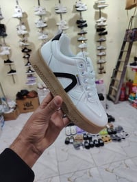 شوز نسائي • مقاسات 36-40 • المشخاب شارع العيد