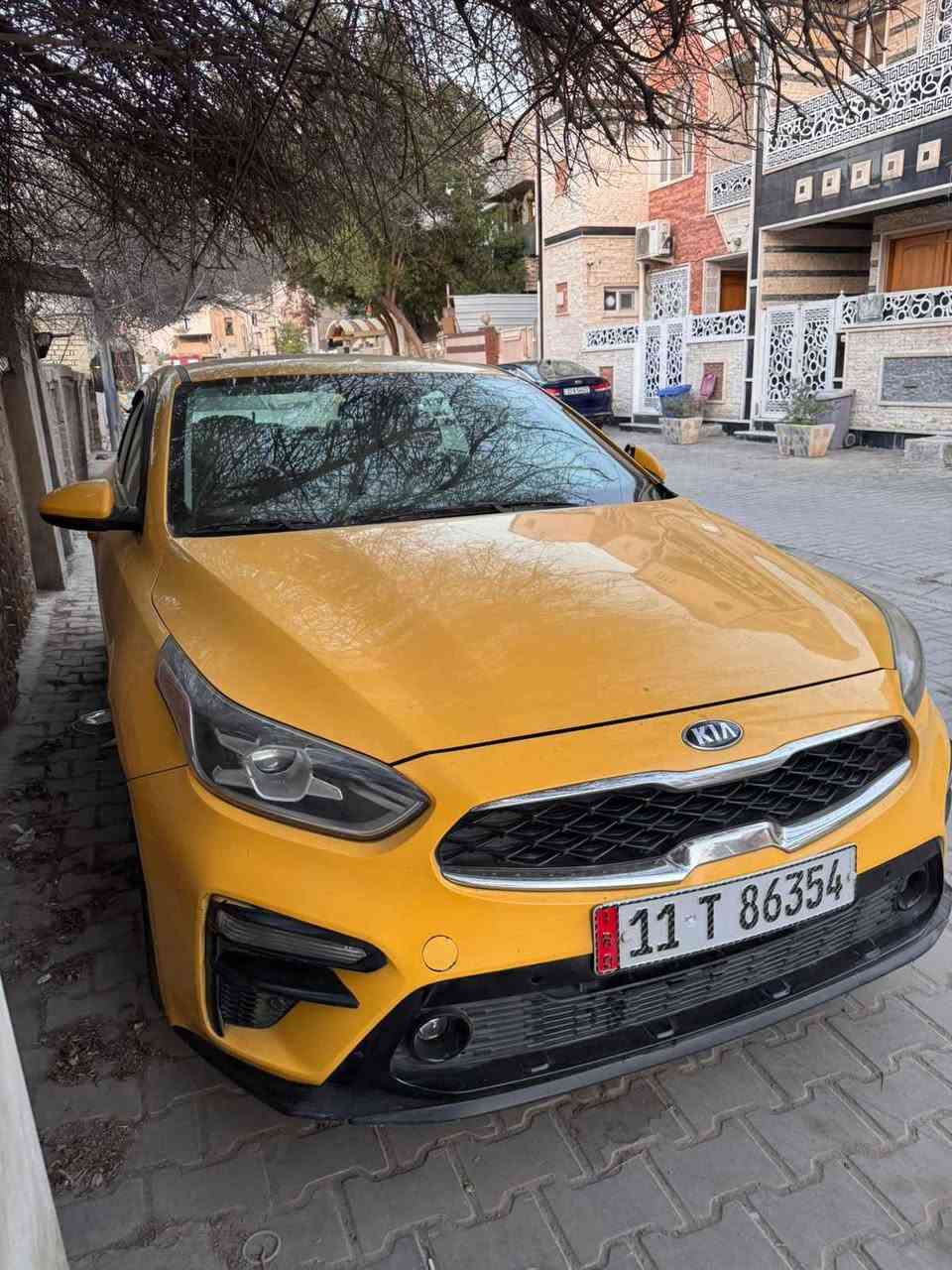 السلام عليكم 
 فورتي ٢٠١٩ وارد امريكي للبيع فول مواصفات S عدا البصمة  
محرك ٢٠٠٠ دوش خير من الله
كير AT المرغوب
 صدر جديد هسة مبدله

مواصفات السيارة رادار امامي ،تحديد سرعة ، تحديد مسار ، تحكم استيرن ،نظام كير اوتو وعادي ،شاشة كبيرة ، انظمة قيادة وباقي المواصفات المعروفة

حادثها جاملغ مبدل بدون دواخل بدون ايرباك
صور الحادث مرفقة 

 رقم بغداد الدولي والسنوية لحد ٢٠٣٠
السعر ١٢٤ وبيها مجال 

*********** 
مكاني الاعظمية بغداد, العراق
