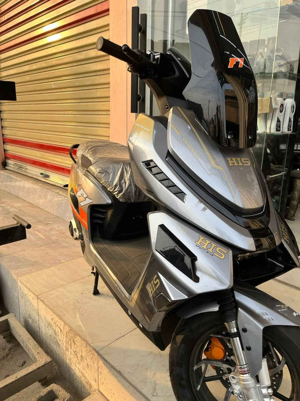 F1 زيرو
بطاريات عدد ٦ معدل حقيقي ١٠٠
مكاني ديالى
*********** #
١٤٥٠#
