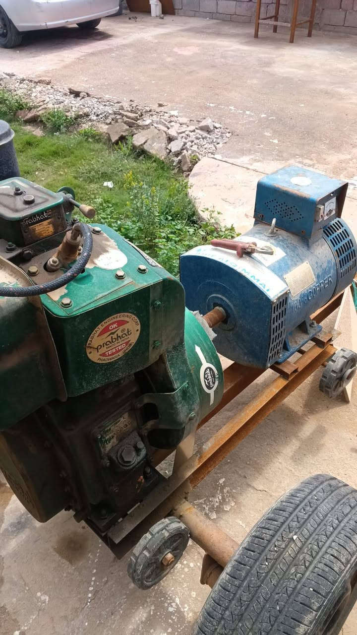 مولده للبيع نضيفه كلش نوعيته بهربهات حجم الكبر السعر 850... عنوان بابل والستفسار عل هذا الرقم ***********وبيكم خير ودتللون
