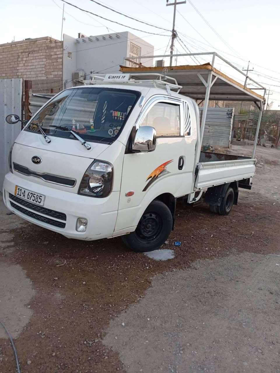 السلام عليكم كيه حمل للبيع موديل 2008 محدثه سياره 16 حلوه ونضيفه كير مكفول شاصي مكفول اكسن مكفول 
سياره كلشي بيهه شغال كهربائيات بس تبريد عاطل 
سعر 81 لمايشتري يدعينه بلرزقك ولاا تتصل وتكلي نزلي ورقه وجايك 🙂🌚تعال ودلل ***********
