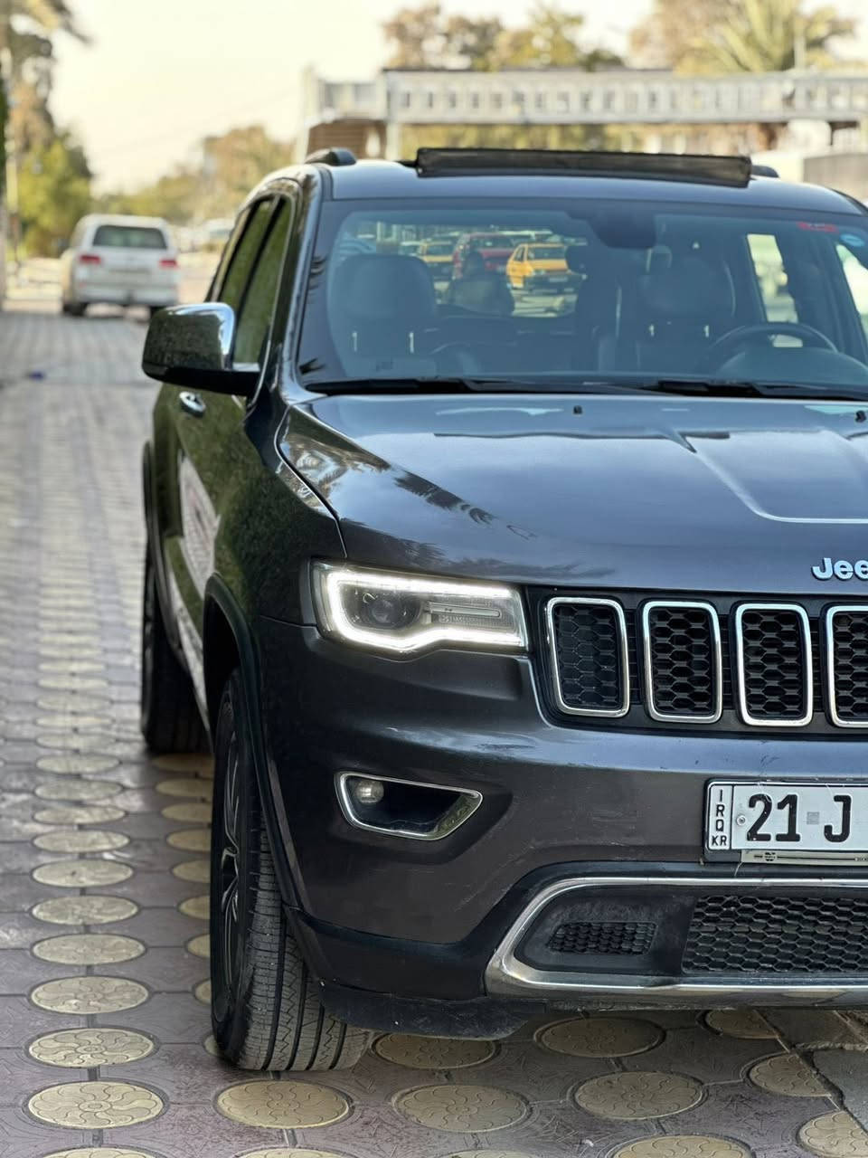 سلام عليكم
جيب لا ريدو وارد امريكي مديل 2017 فول واحد على واحد 
سعر سياره 185$ بيه مجال بسيط ماكو هيج سعر 
 صوره الحادث بل منشور  بيه جاملغ وبنيد بابين مباوك كلير فقط السياره بدون اي داخل ماشي ٨٠ ميل رقم سليمانيه  جديد اخوان الريد تفاصيل يتصل سياره جديده فول واحد على واحد  
سعر 185$ مجال بسيط كلش 
مكان بغداد 
اتصل ***********
