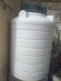 تانكي ماء • ٥٠٠ لتر • مكان الحر