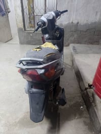 دراجه جي فور لبيع دراجه كلشي شغال بيه سلف وهندر كهربائيات كله شغاله مف...