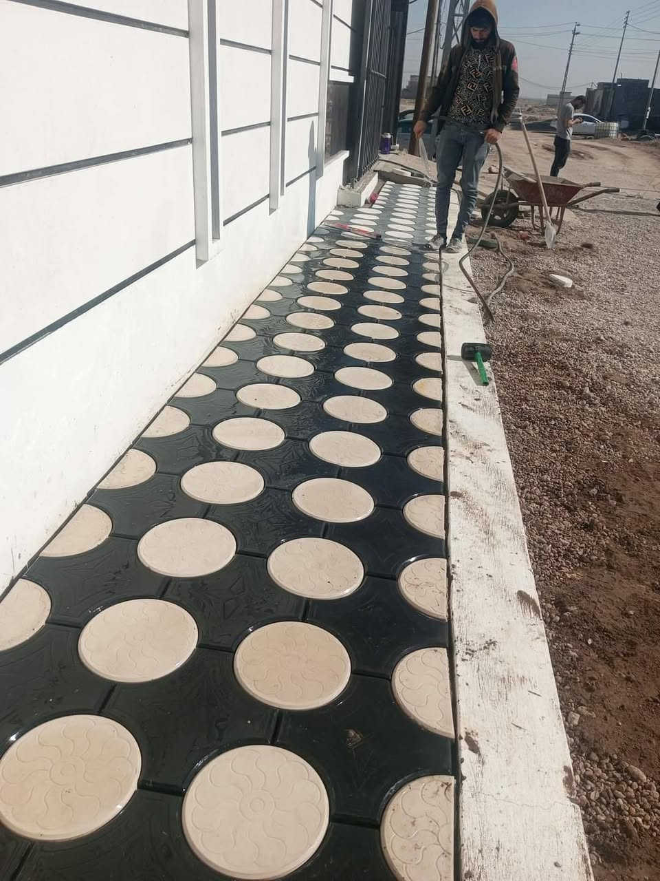 🔥 سلام عليكم 🔥
🏗️ تنفيذ جميع أعمال المقرنص والتشطيبات الحديثة بأعلى دقة وإتقان
🪓 عمل مقرنص
⚒️ عمل كابات
🔨 عمل أرصفة
🚧 عمل ساقيات
📎 عمل مرمر
🔩 عمل بورسلين
🧱 عمل كاشي
⚔️ عمل كربستون
🎨 عمل نقشات وديكورات حديثة
✅ السرعة في الإنجاز
✅ الدقة في العمل
✅ أسعار مناسبة
✅ كادر متخصص وخبرة مميزة
📍 نعمل في بغداد وجميع المحافظات 🇮🇶
📞 للحجز والاستفسار:
***********
